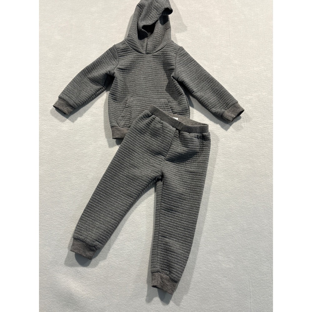 Kids Gray Quilted Ribbed Hoodie and Joggers Tracksuit Set Size 3Y Toddler 2pc - Picture 1 of 3